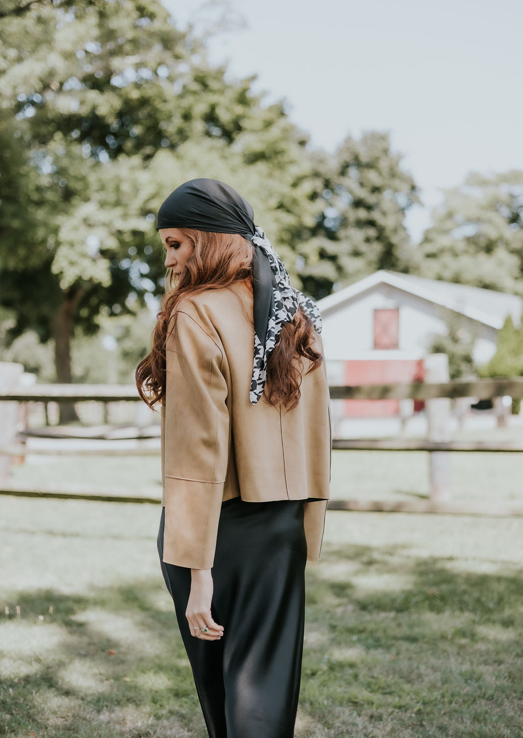 Black With Houndstooth Border Head Scarf